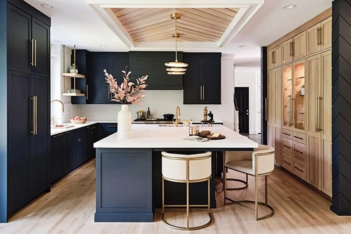 Contemporary kitchen renovation in Naperville, IL by AMG Proline