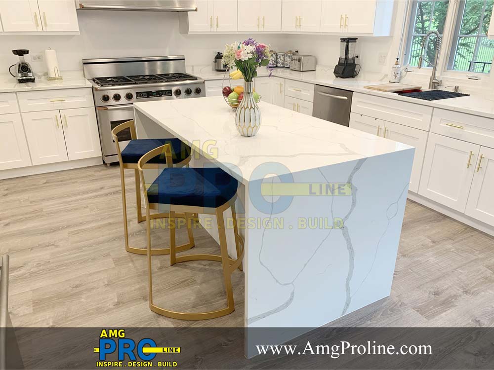Custom kitchen countertops installed in Chicago home
